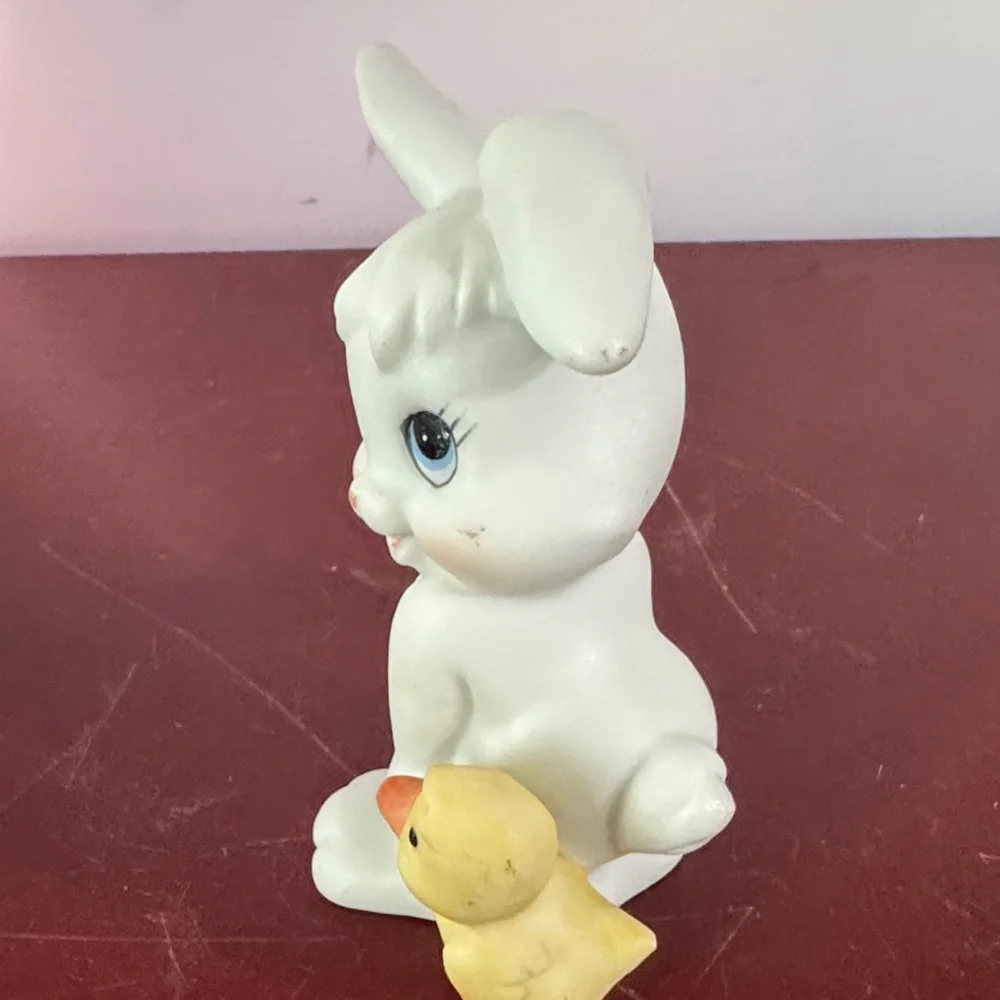 Vintage Homco White and Yellow Ceramic Easter Bunny Figurines 1980’s- 1990’s